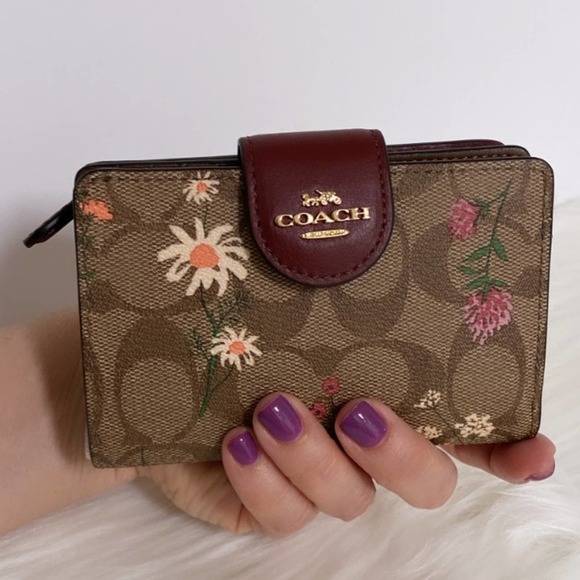 Coach Handbags - New Coach Medium Corner Zip Wallet in Signature Canvas with Wildflower Print